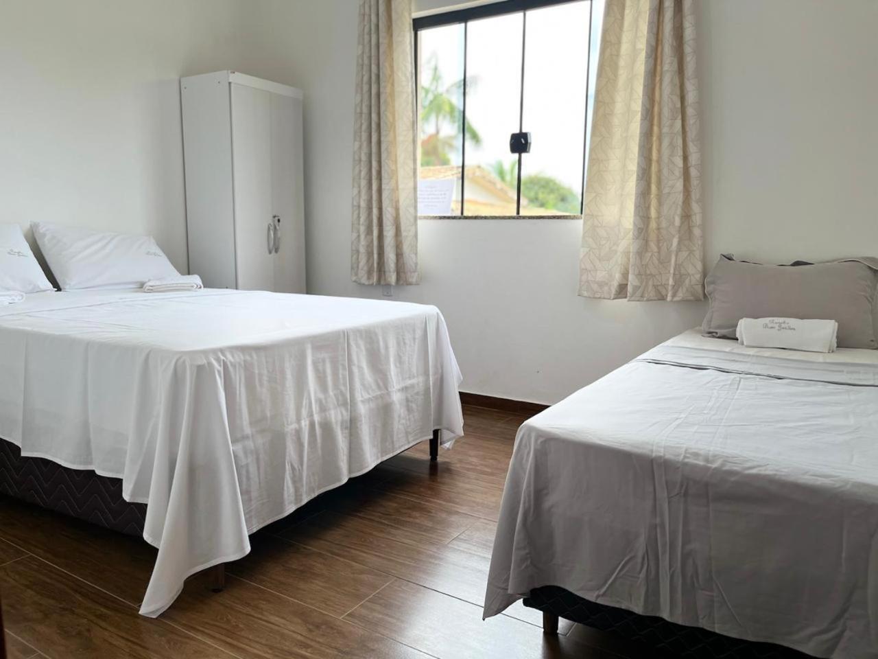 Capitólio Casa Com Piscina Vista Para Lago, 03 Quartos Confortaveis מראה חיצוני תמונה